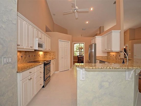 4th image of 5087 Great Oak Ln