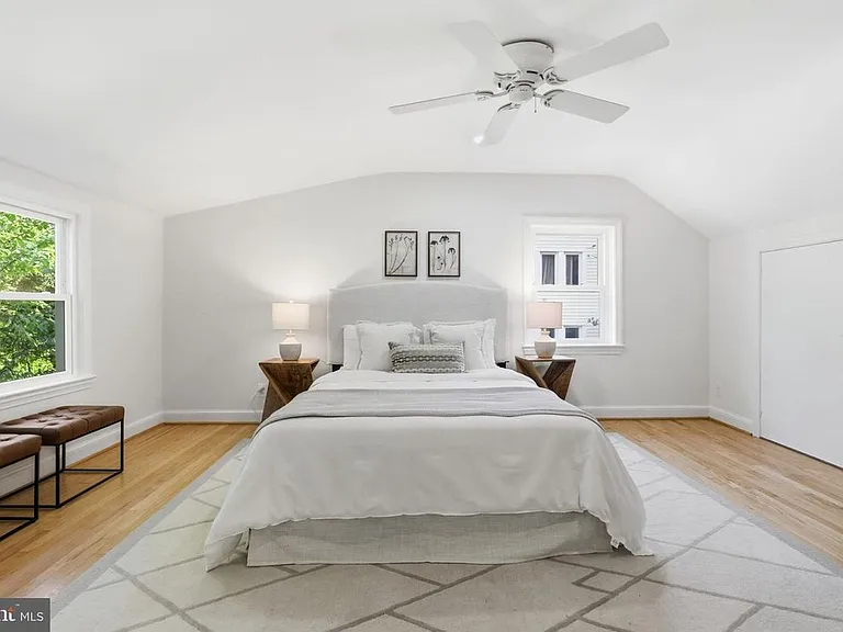 2826 W George Mason Rd — Photo 24