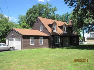 31 Charlton Ave, Killingly, CT 06241