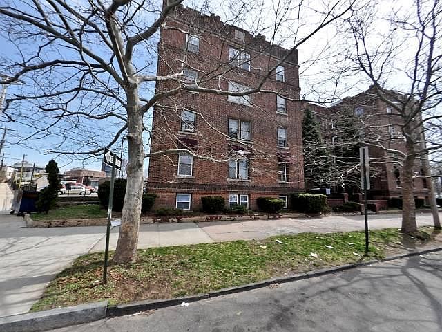 1st image of 701 Howard Ave