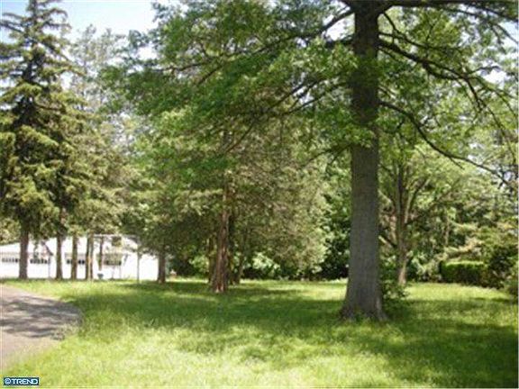 3rd image of 14 Park Ave