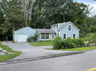 339 Pumpkin Hill Rd, Ledyard, CT 06339