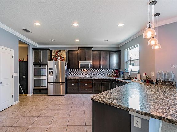 2nd image of 7609 Tangle Rush Dr