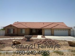 17134 Candlewood Rd, Apple Valley, CA 92307