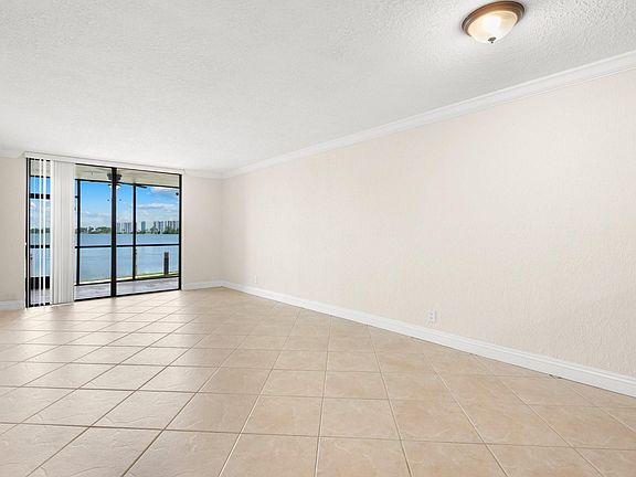 3rd image of 110 Lake Emerald Drive #101