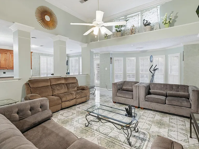 2014 Rumson Dr — Photo 9