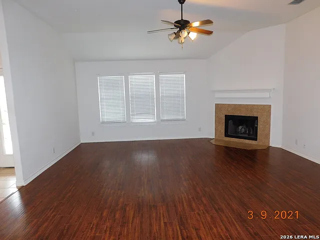 15713 Fair Ln — Photo 4