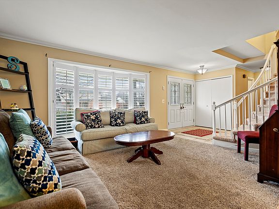 5th image of 40339 Alexandria Dr
