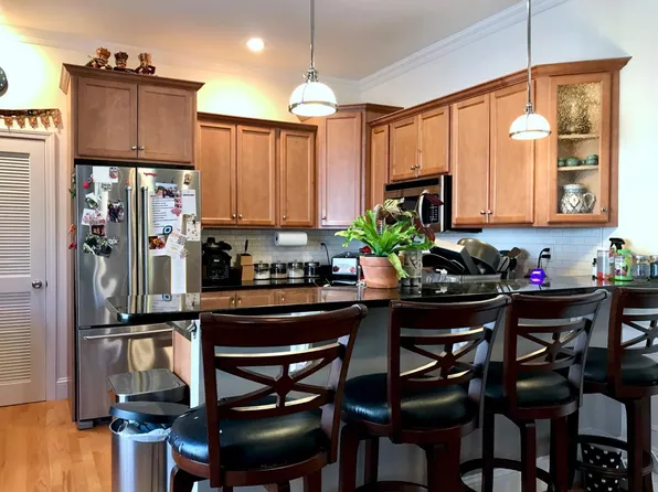 42 Craigie St #42A, Somerville, MA 02144