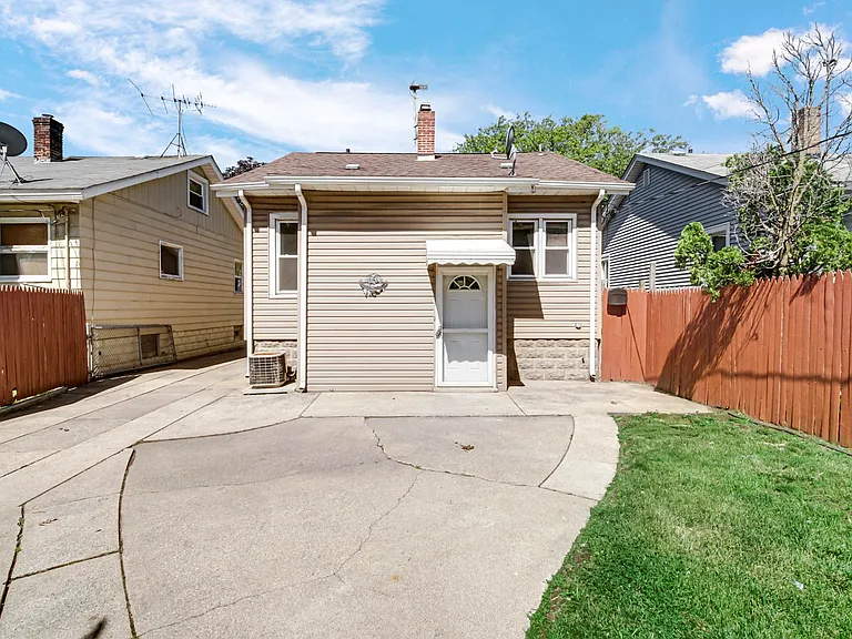 6949 Alabama Ave — Photo 21