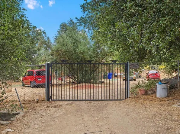 18940 Littlefield Ln, Valley Center, CA 92082