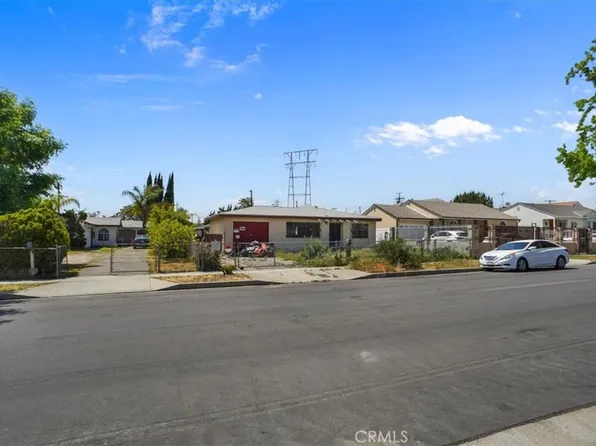 7941 Rhodes Ave, North Hollywood, CA 91605