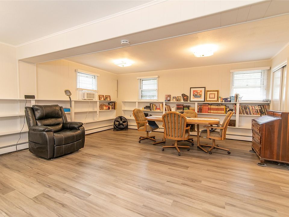 127 Atlantic Ave, Blue Point, NY 11715 MLS 3424343 Zillow