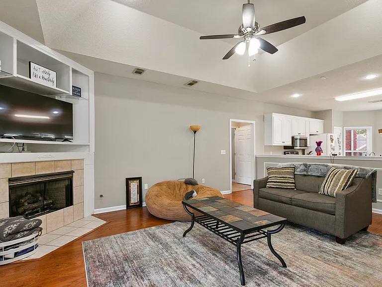 4500 Heatherbrook Blvd — Photo 6