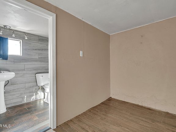 4th image of 10184 Haynes Rd