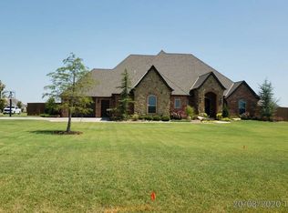702 SW Deyo Mission Rd, Lawton, OK 73505