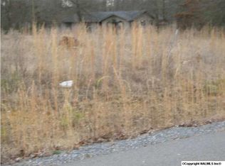 Sparks Creek Dr, Arab, AL 35016