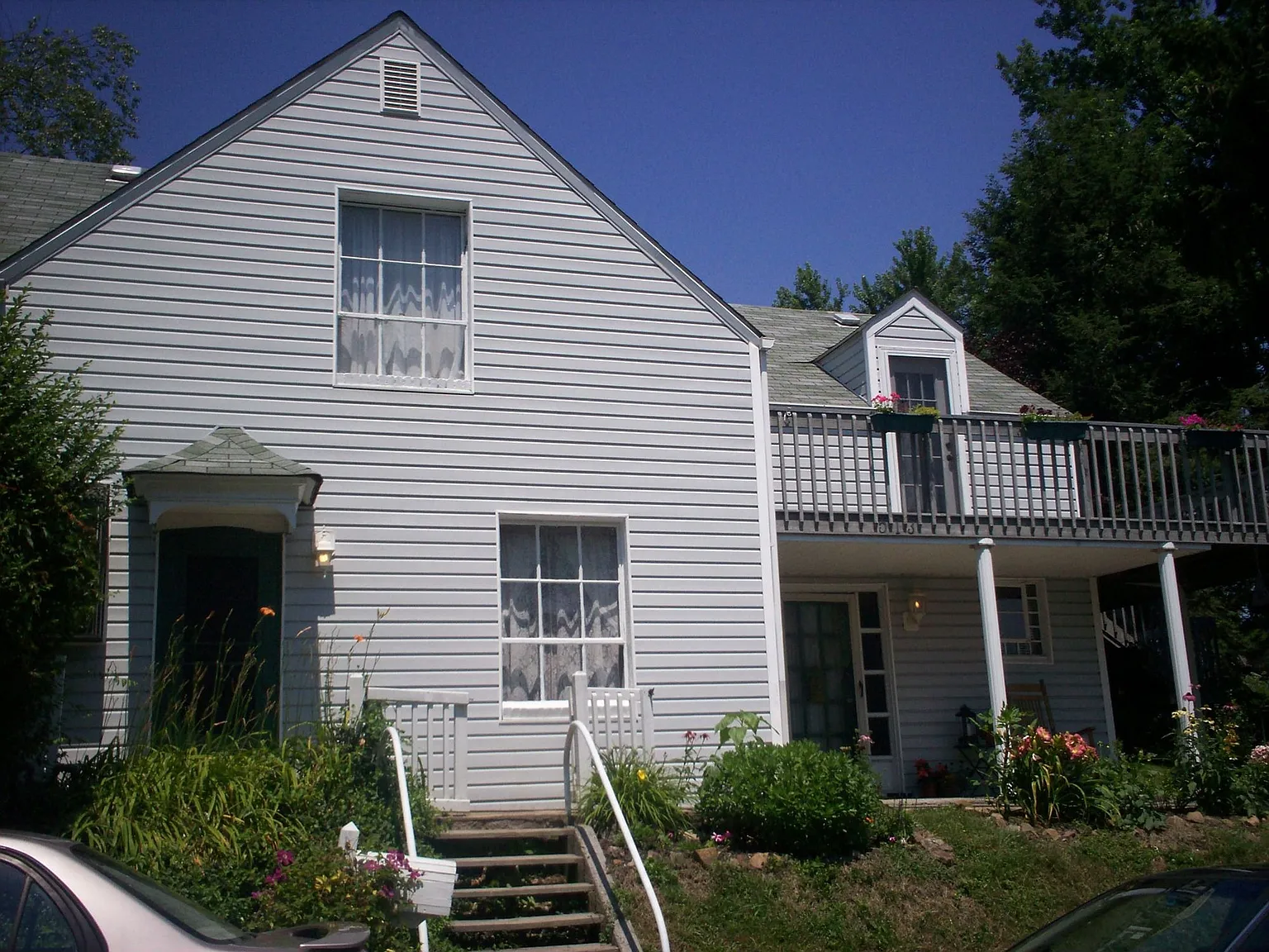 513 Short St photo 1