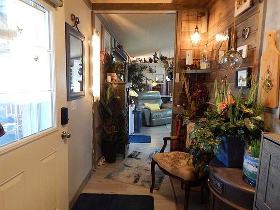 4th image of 5210 65th Ave #17