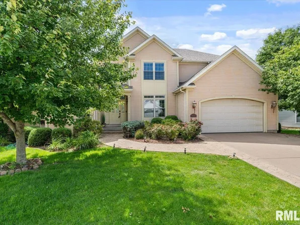 1512 E 5th St, Coal Valley, IL 61240