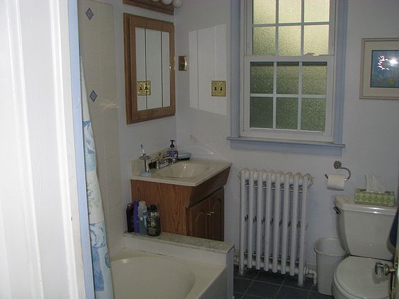 1st floor bathroom