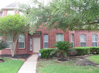 10026 Halston Dr, Sugar Land, TX 77498