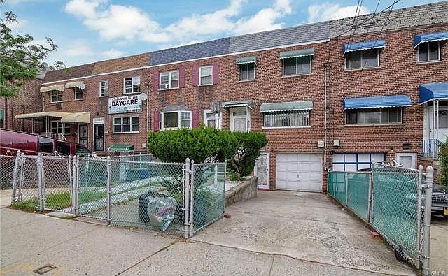 1st image of 4000 Bruner Ave