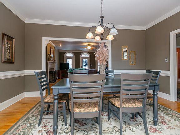 2nd image of 4210 Park Chase Ct