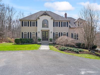 9 Bridle Path Trail, Newtown, CT, 06470