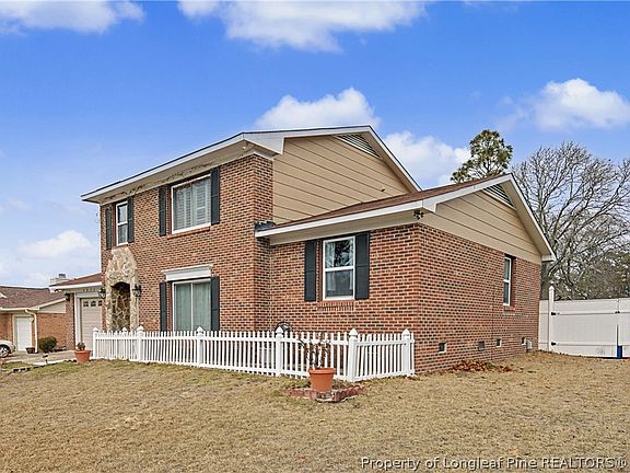 2nd image of 6870 Buttermere Dr