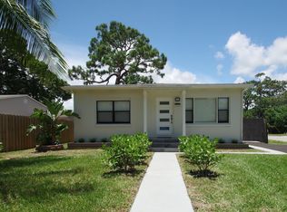 1045 NW 7th Ave, Fort Lauderdale, FL 33311