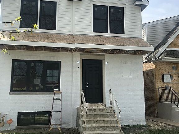 2nd image of 5008 S Komensky Ave