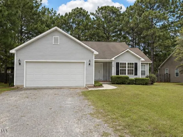 165 Pecan Lane, Aberdeen, NC 28315