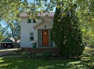 3221 Springbrook Ave, Ann Arbor, MI 48108