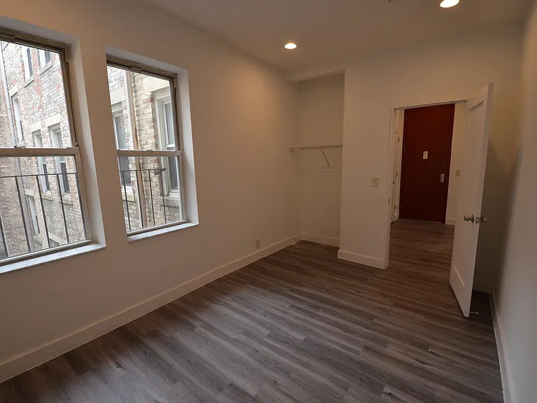 111 Peterborough St #17 — Photo 14