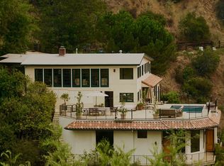 2144 Nichols Canyon Rd, Los Angeles, CA 90046