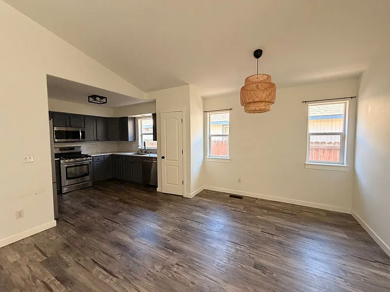 61031 Borden Dr — Photo 3