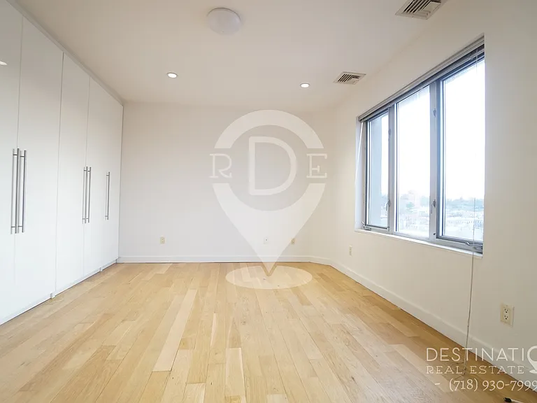 639 4th Ave #10A — Photo 20