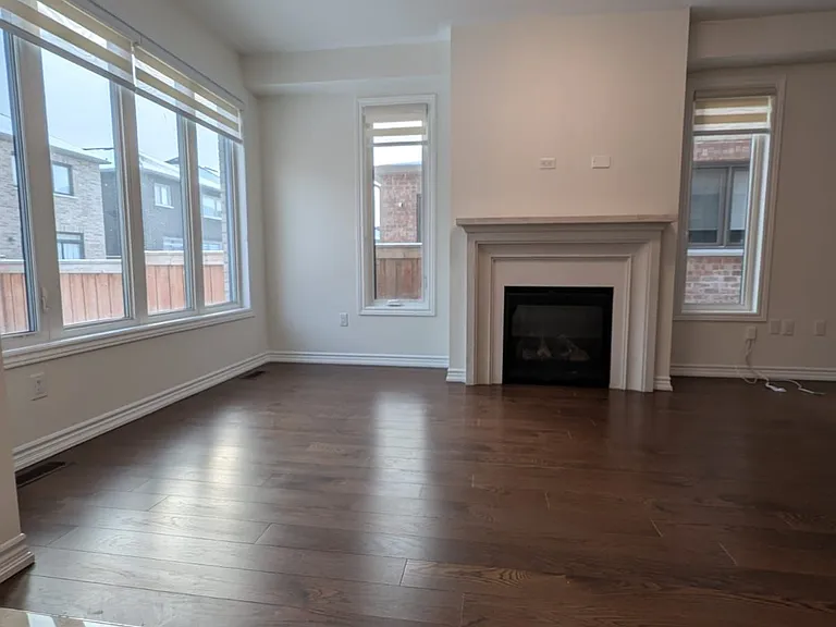 132 Laing Dr — Photo 6