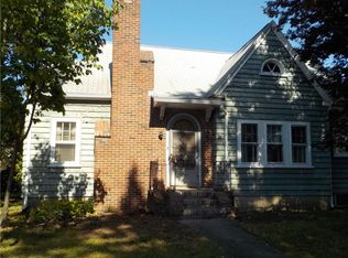 21 Carrier St, Bellingham, MA 02019