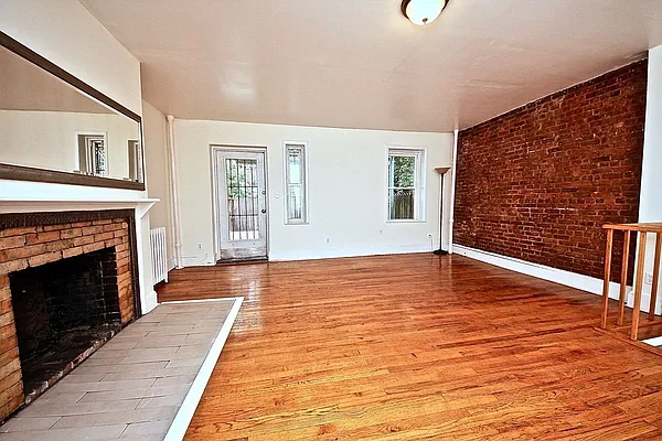 Rented by Bien Realty Ltd | media 18