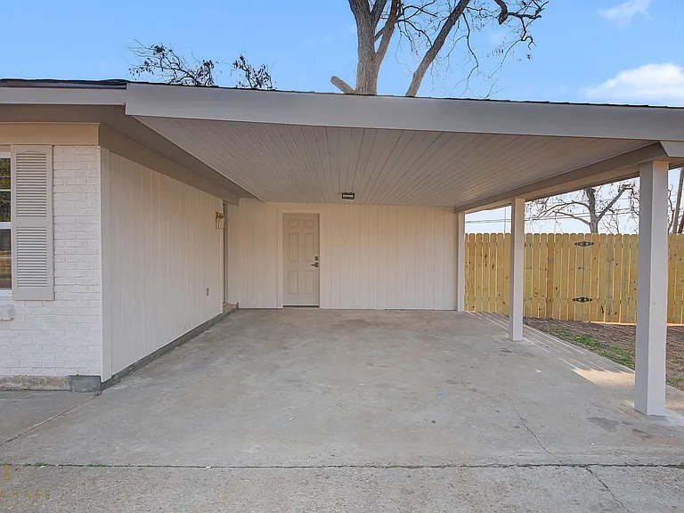 3916 Ella St — Photo 4