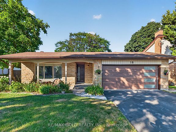 4th image of 16 Monterey Rd
