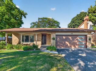16 Monterey Rd, Kitchener, ON N2B1V3