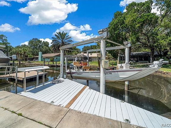 4th image of 11275 W Pool Ct