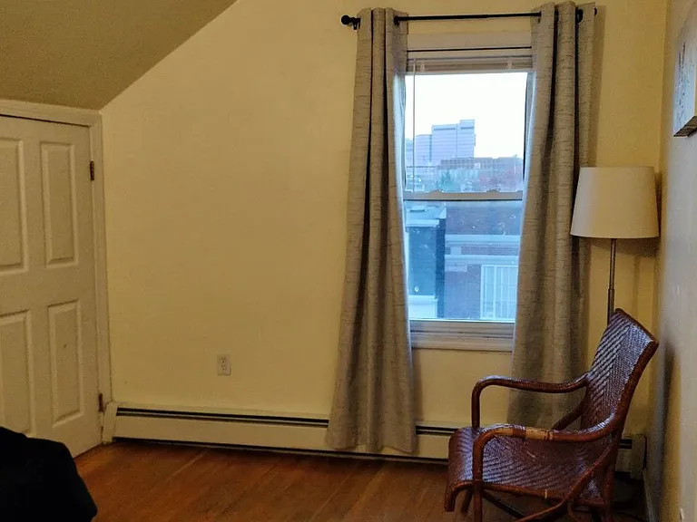 647 Cambridge St #4 — Photo 25