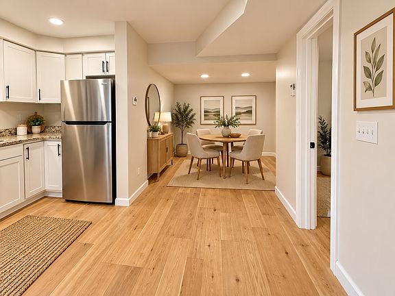 3rd image of 1230 Mountain Rd #1