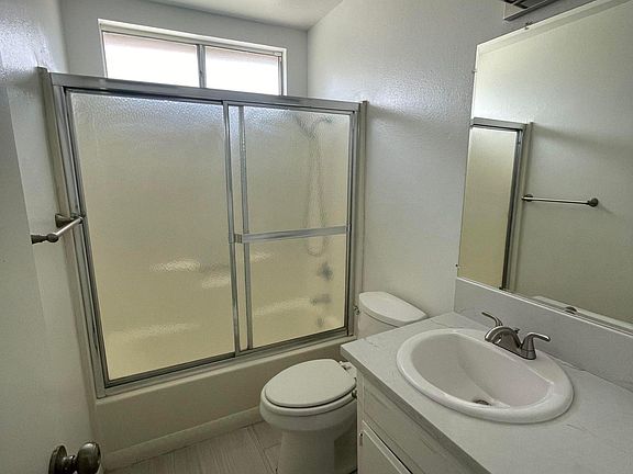 5th image of 2360 Chanaral Ave