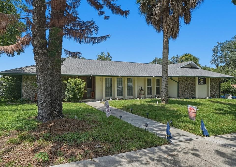 1st image of 701 MILAN COURT