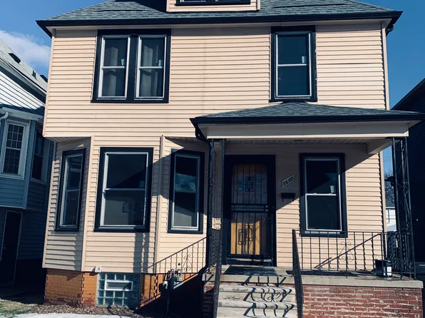 3680 Seminole St, Detroit, MI 48214